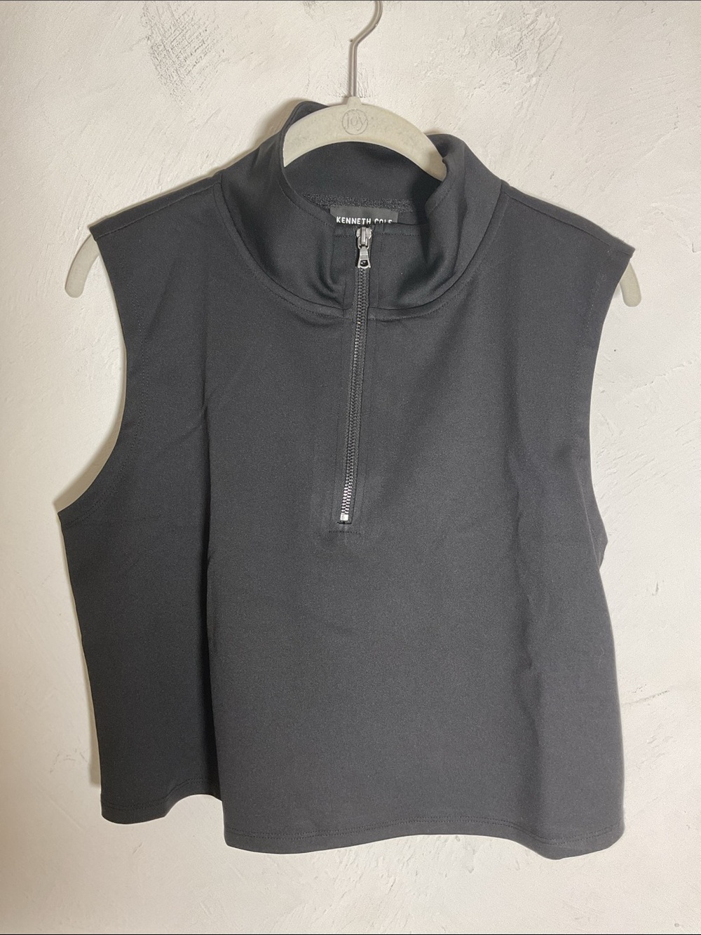 Kenneth Cole Black Quarter Zip Mock Neck Sleeveless Crop Top Size L NWT